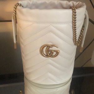 Gucci mini bucket bag - white